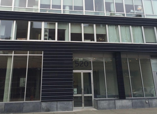 ne_nyc_2013_11_arch_black04