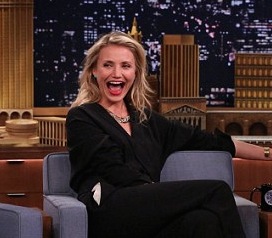 performer_open_mouth_woman12